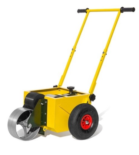 Poza cu Kentänrajauskone – Roll-Liner